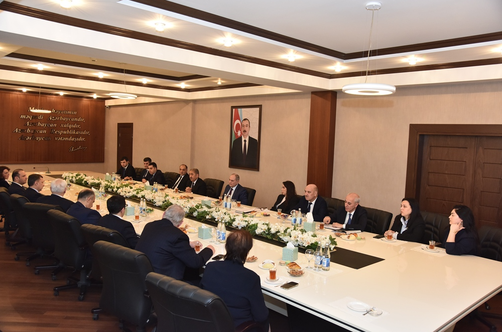 Tahir Budaqov rektorlarla görüş keçirdi - FOTOLAR